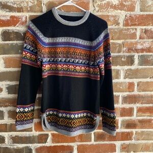 Patterned Crew Neck Sweater Peruvian Style